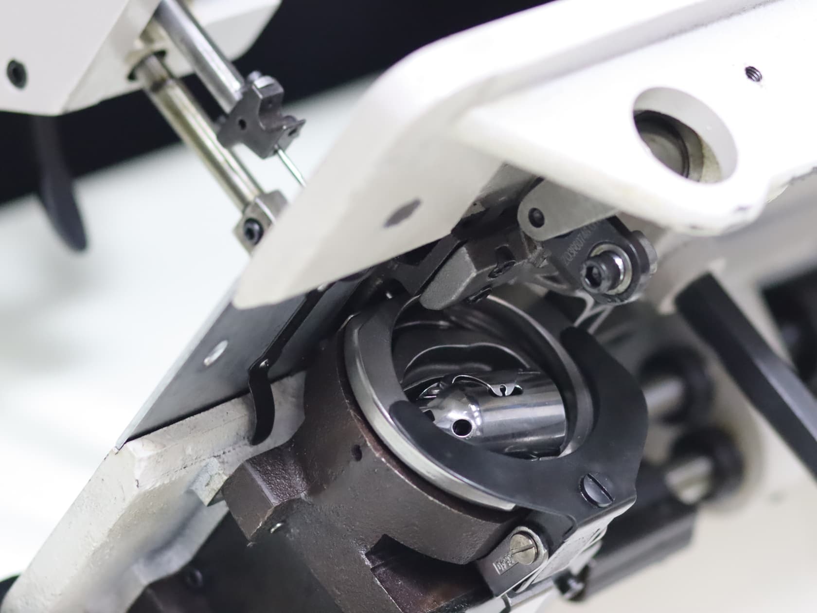 Extra-Heavy-Duty Straight-Stitch and Zigzag Sewing Machine